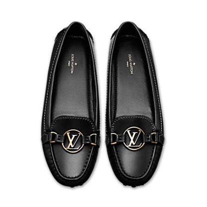 Dauphine Flat Loafer (Women's)