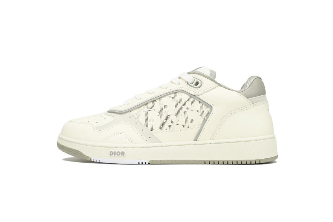 B27 Low Top Sneaker (Women’s)