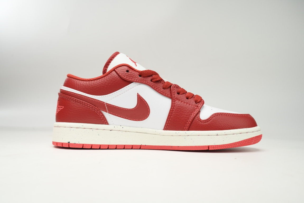 Aj1 Retro Low (Women's)