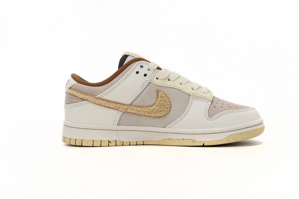 Dunk Low (Men's)