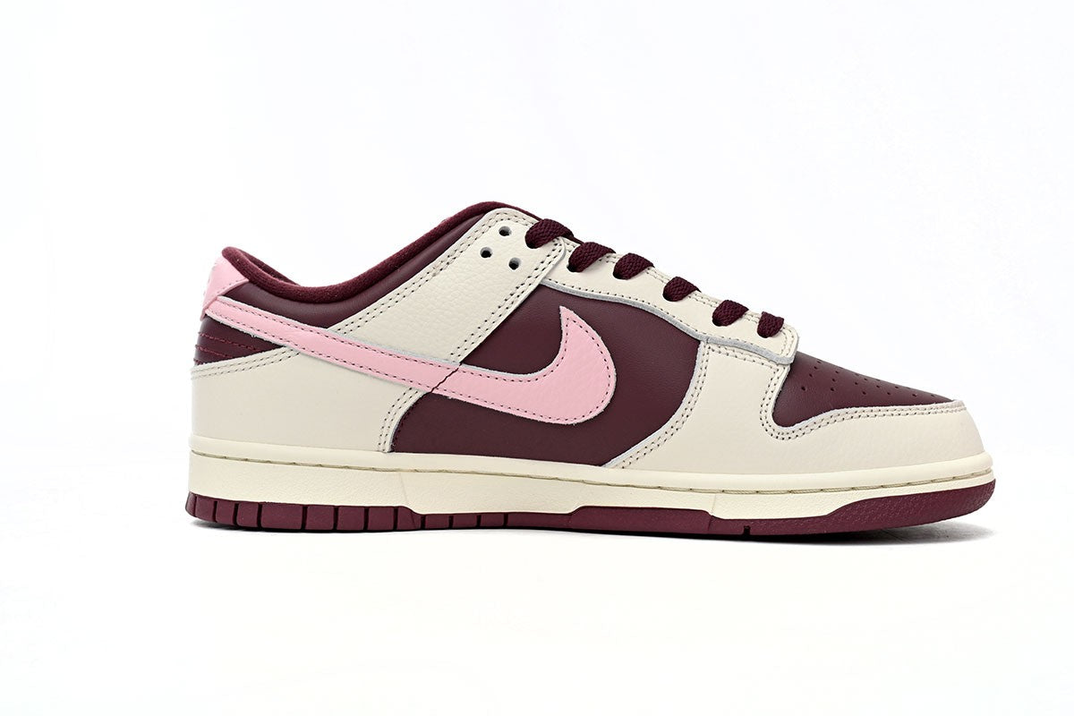 Dunk Low (Men's)