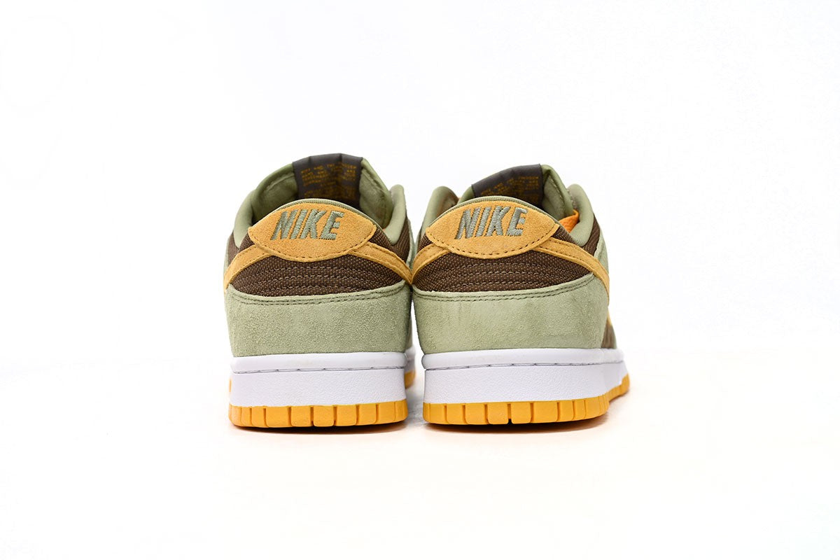 Dunk Low (Women's)