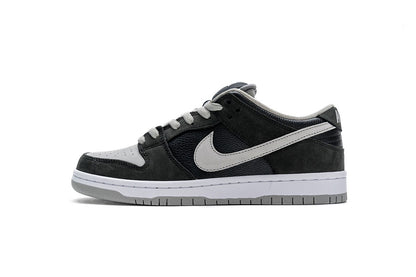 Dunk Low (Women's)