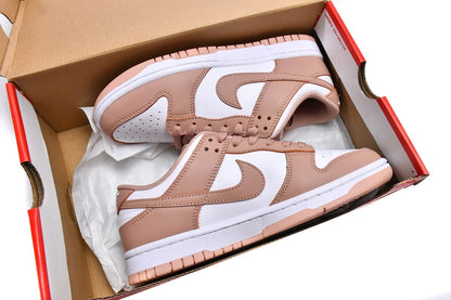 Dunk Low (Men's)