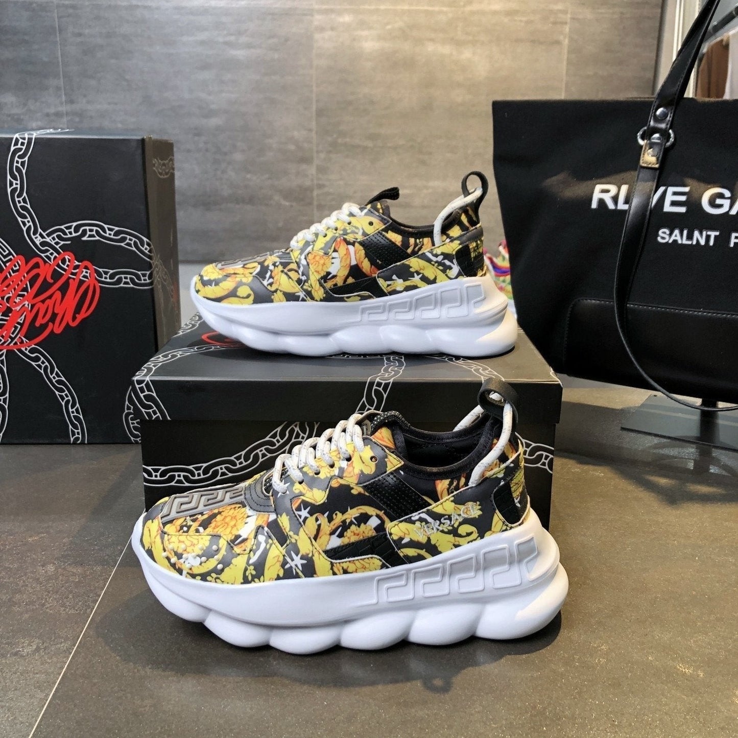 VR*SC Chain Reaction Sneaker