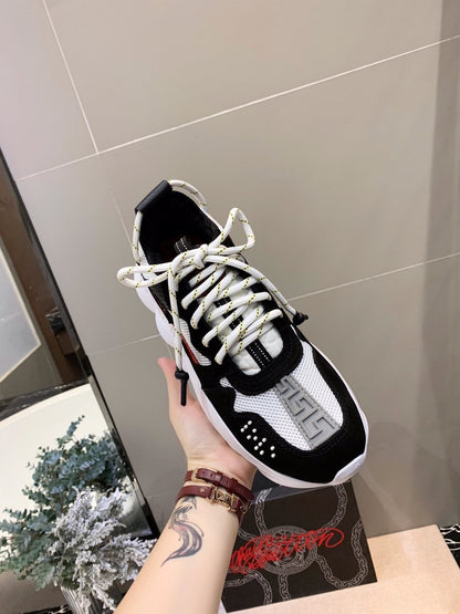 VR*SC Chain Reaction Sneaker