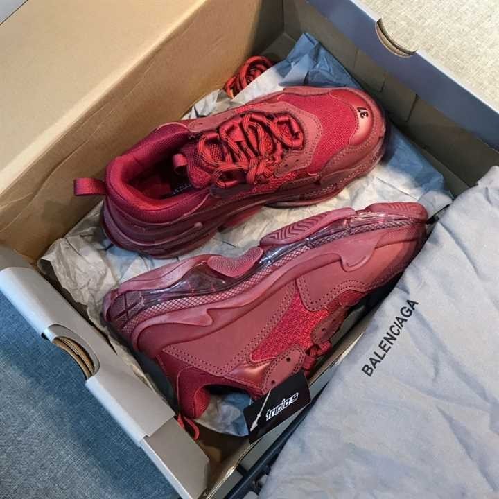 Triple S Clear Sole Sneaker (Women's)