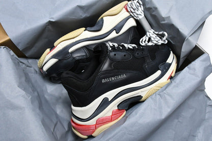 Triple S Sneaker (Women's)