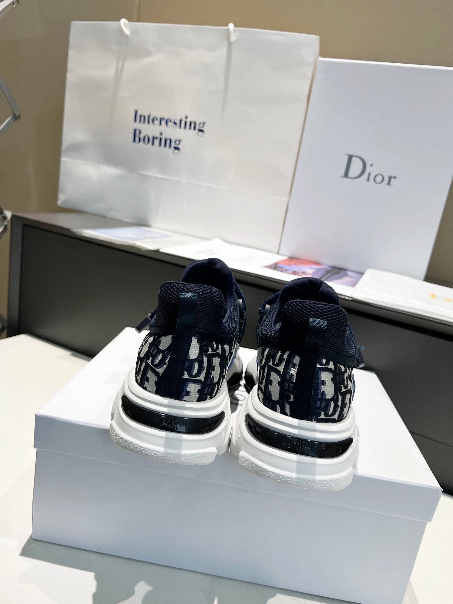 D-Wander Sneaker (Women’s)