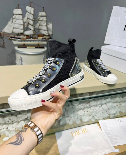 CD Sneaker (Women's)