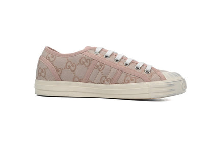 Julio Sneaker (Women’s)