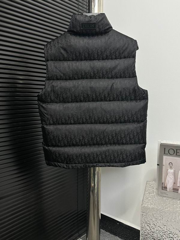 Sleeveless Oblique Logo Down Jacket