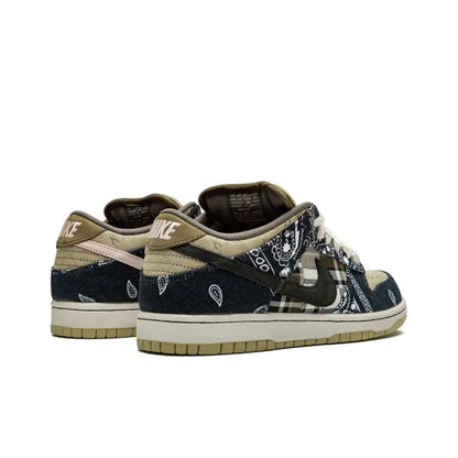 Dunk Low x T. Scott