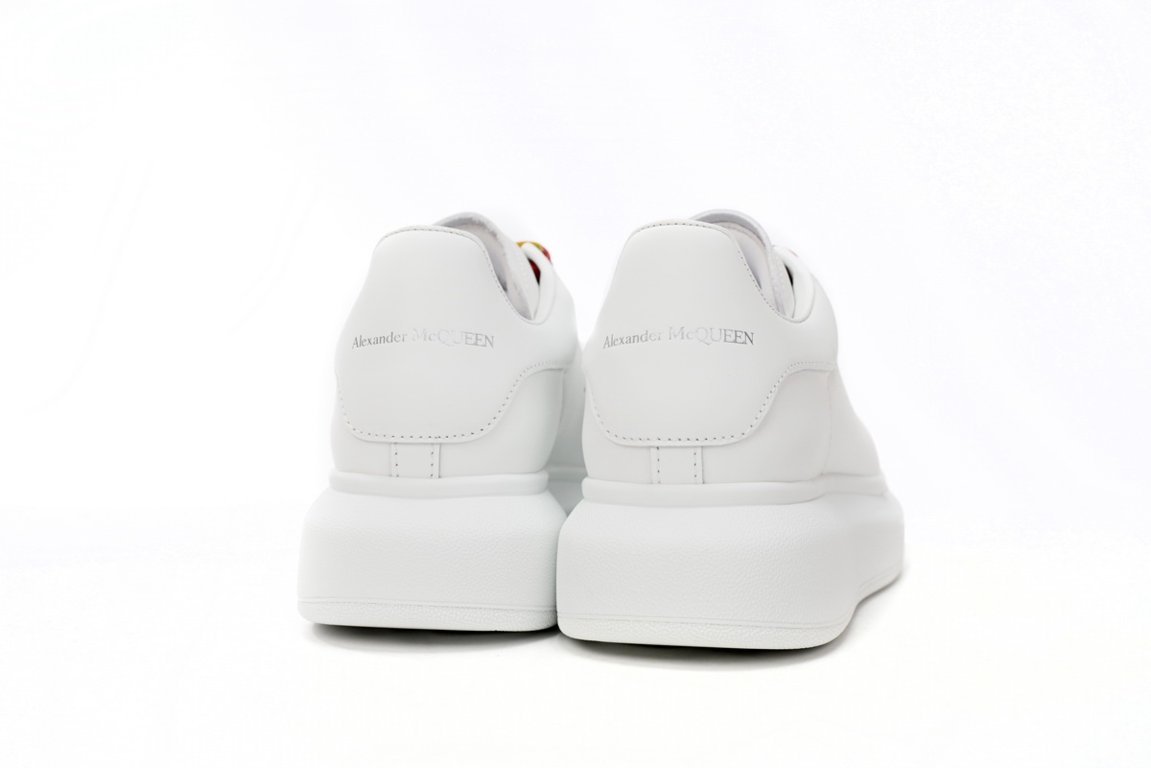 Oversized Sneaker (Women’s)