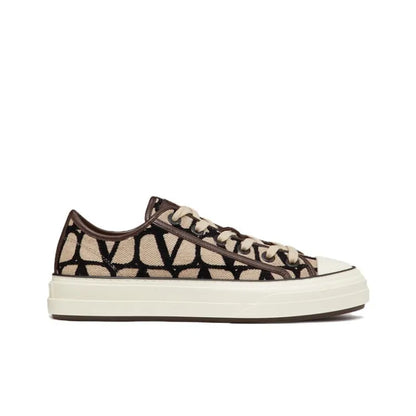 VL7N Toile Iconographe Print Low Top Sneakers