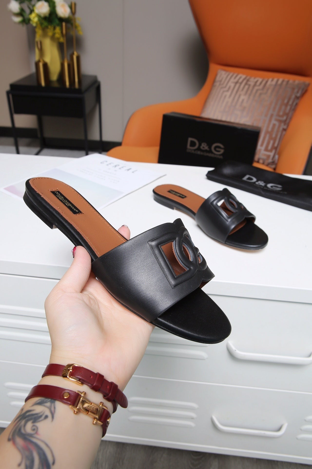 DG Logo Sandal (Women’s)