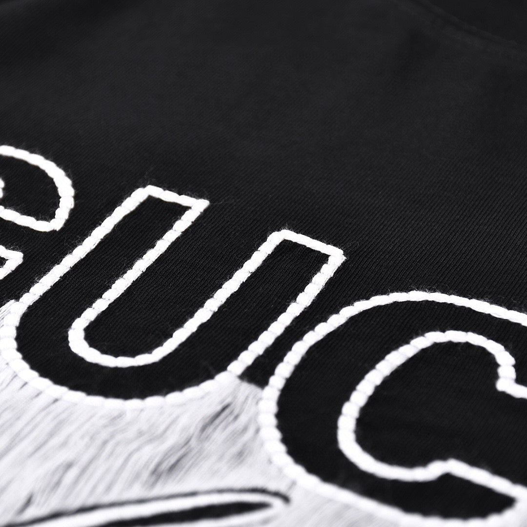 GV*C1 x B*L3NC14G Collab Logo Oversized T-shirt