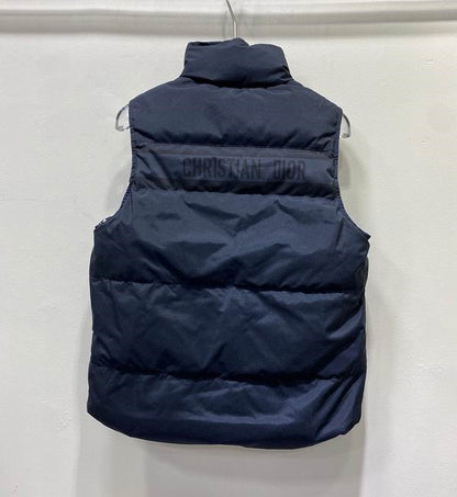 Sleeveless Oblique Logo Down Jacket