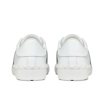 VL7N Open Low Top Sneakers