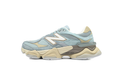 9060 Sneakers (Women's)