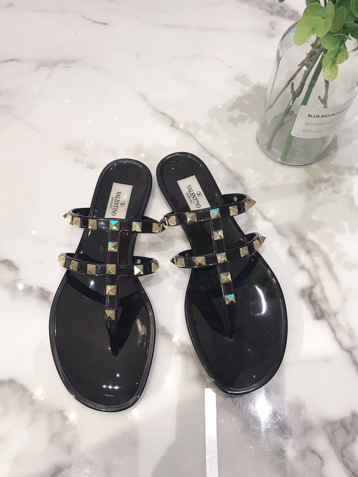 Rockstud Slippers (Women’s)