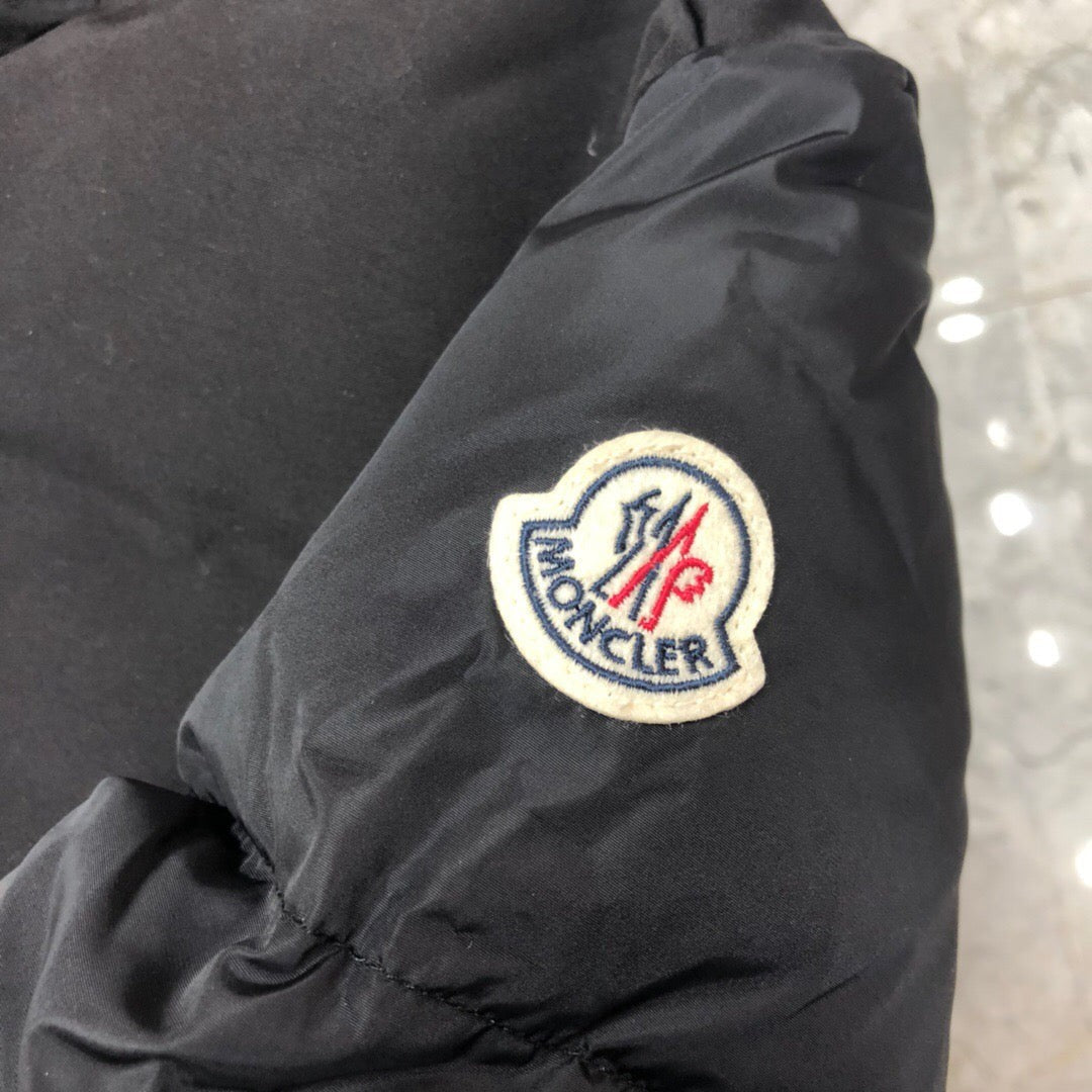 M*NCLR Stripe Logo Down Jacket