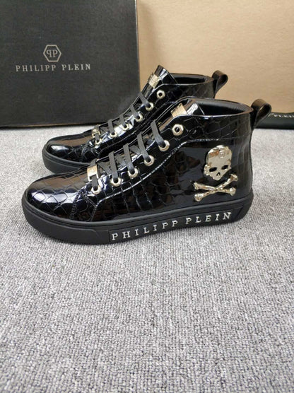 Snake Pattern Skull Sneakers (Men’s)