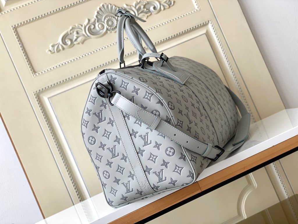 LIV Keepall 50