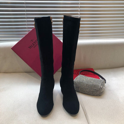 VLogo Signature Suede Boot (Women’s)