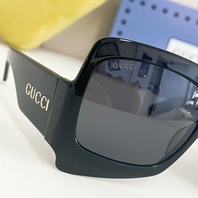 GV*C1  Square Prestige Sunglasses