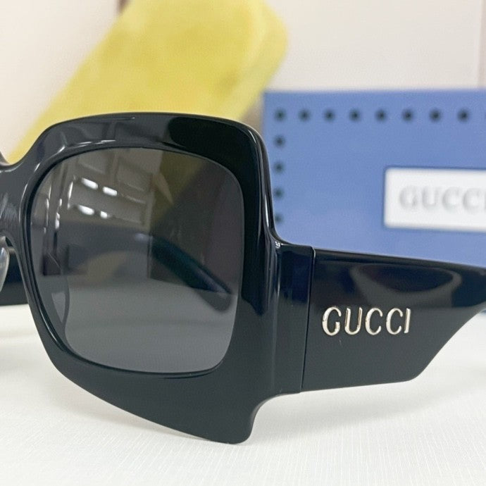 GV*C1  Square Prestige Sunglasses