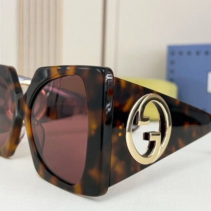 GV*C1  Square Sunglasses