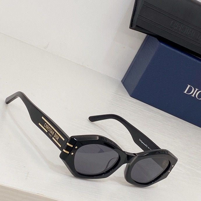 Signature Sunglasses