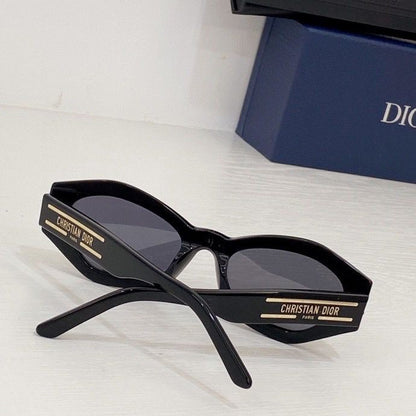 Signature Sunglasses