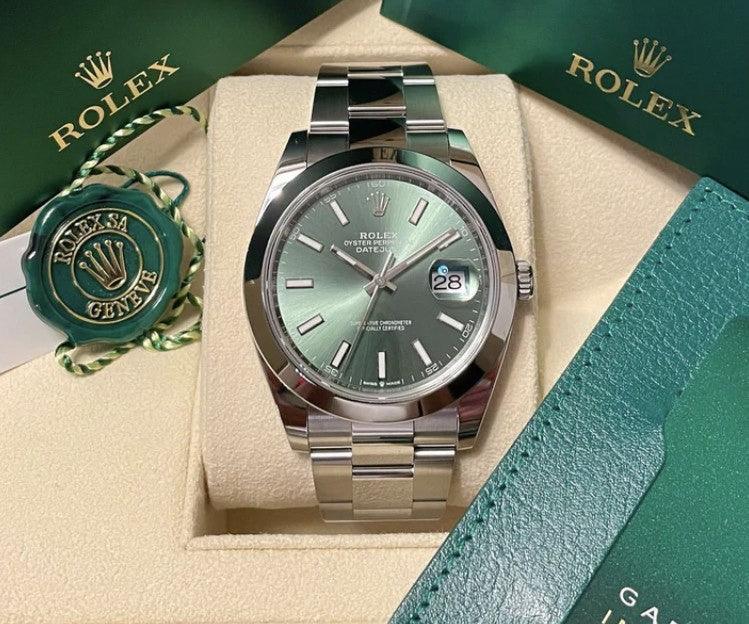 R*LX DateJust Palm