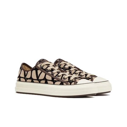 VL7N Toile Iconographe Print Low Top Sneakers