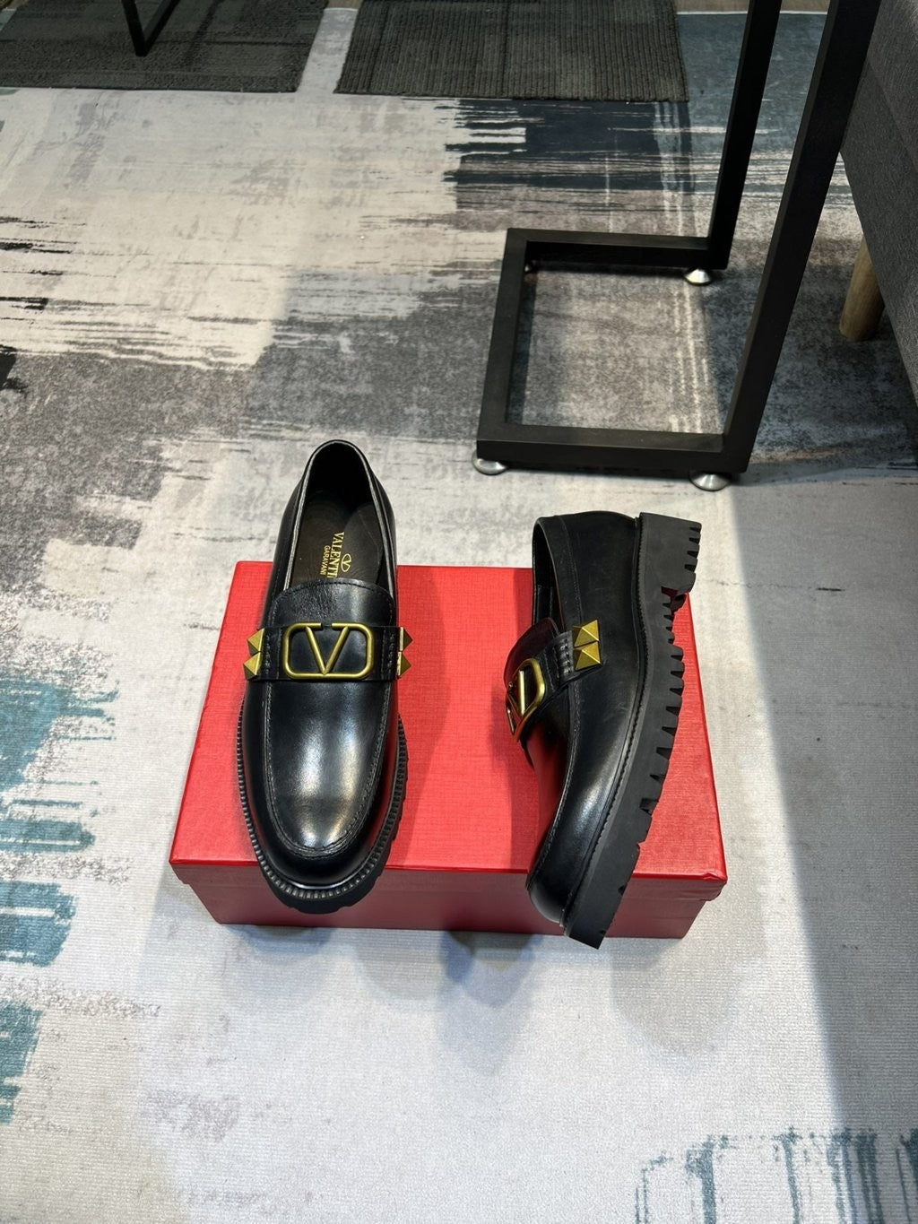 VL7N Stud Sign Loafers (Men's)