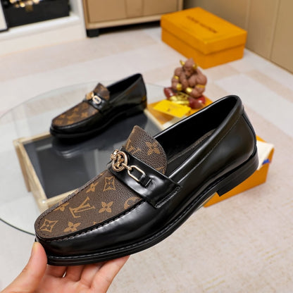 LIV Derby Loafer (Men’s)