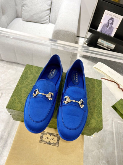 GV*C1 Loafer With Crystals