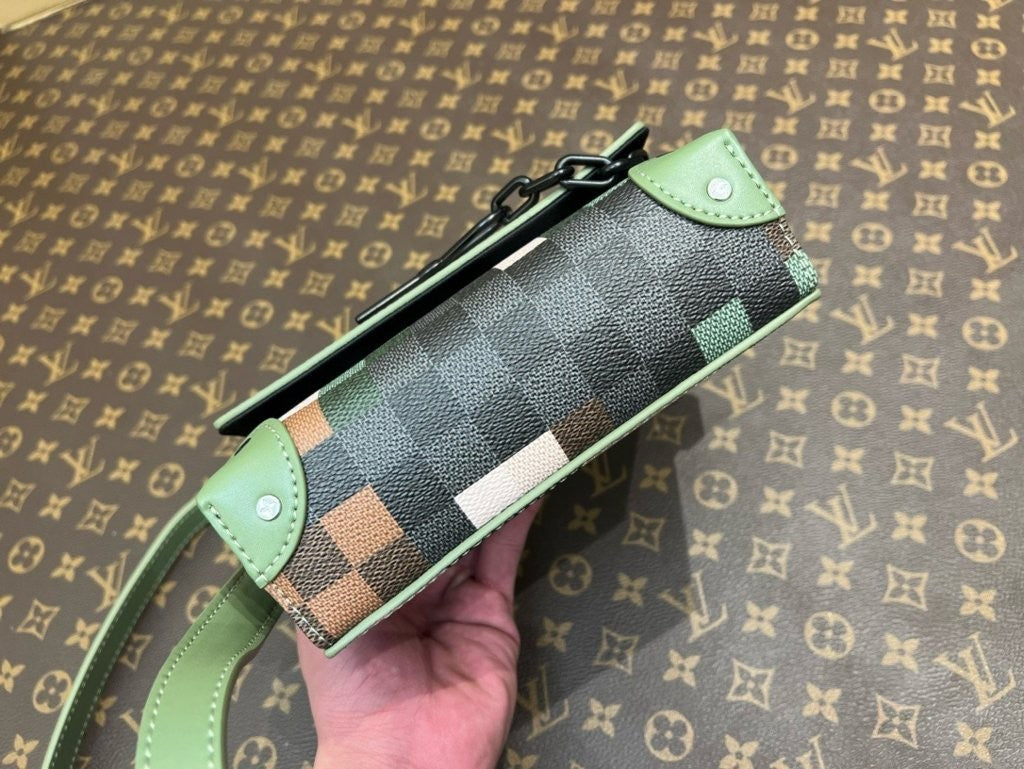 Steamer Wearable Wallet