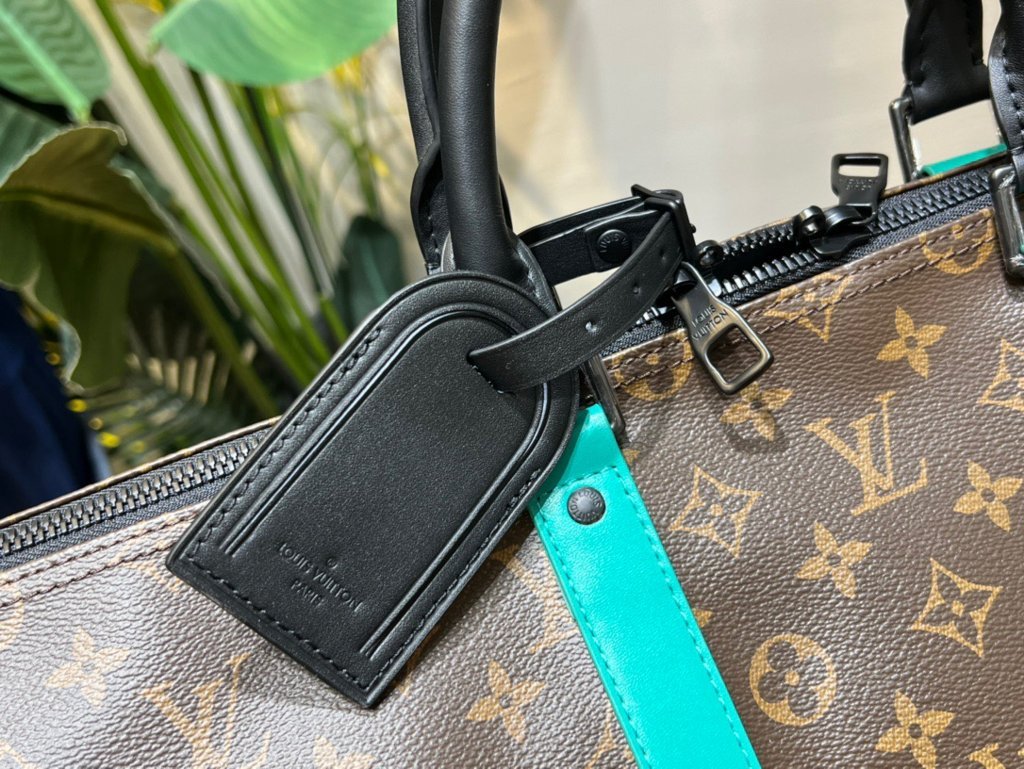 LIV Keepall 50