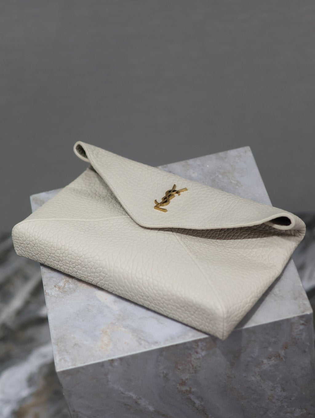 Cassandre Large Envelope Pouch