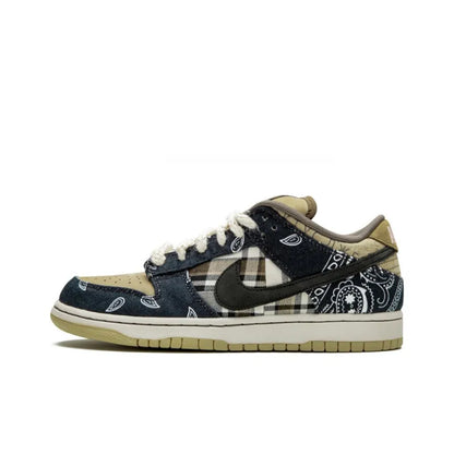 Dunk Low x T. Scott