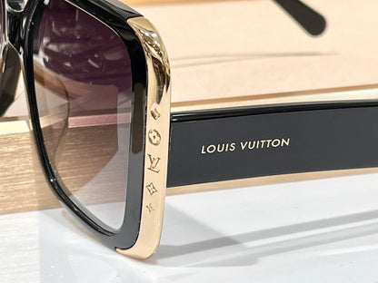 LIV Moon Square Sunglasses