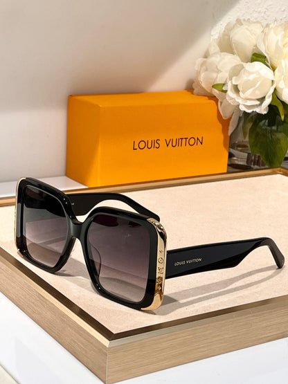 LIV Moon Square Sunglasses