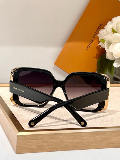 LIV Moon Square Sunglasses