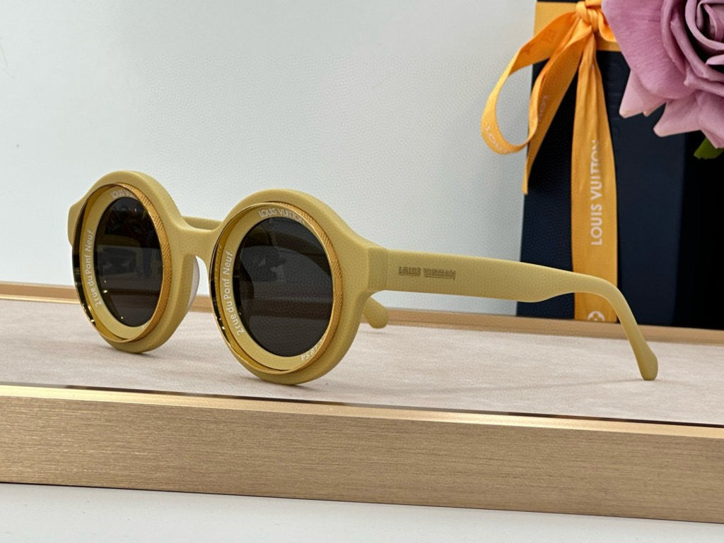 LIV Super Vision Round Sunglasses