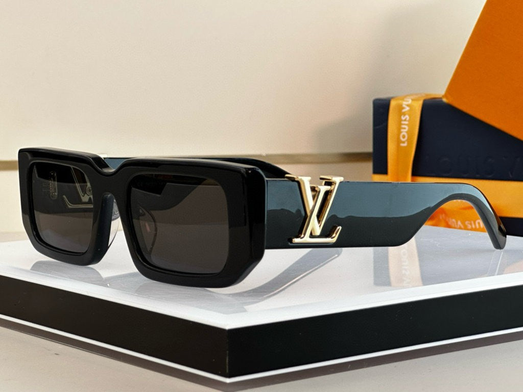 LIV Sleek Square Sunglasses