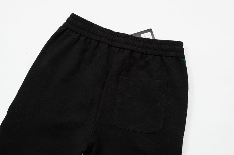 GV*C1 Logo Pants