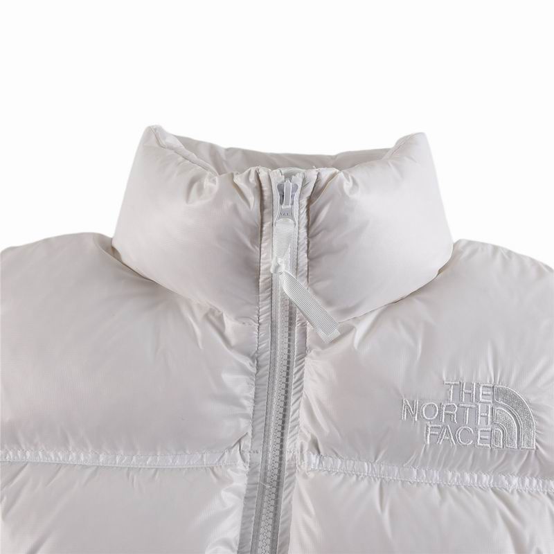 TH* N*RTH F*C3 Crop Down Jacket (Women's)